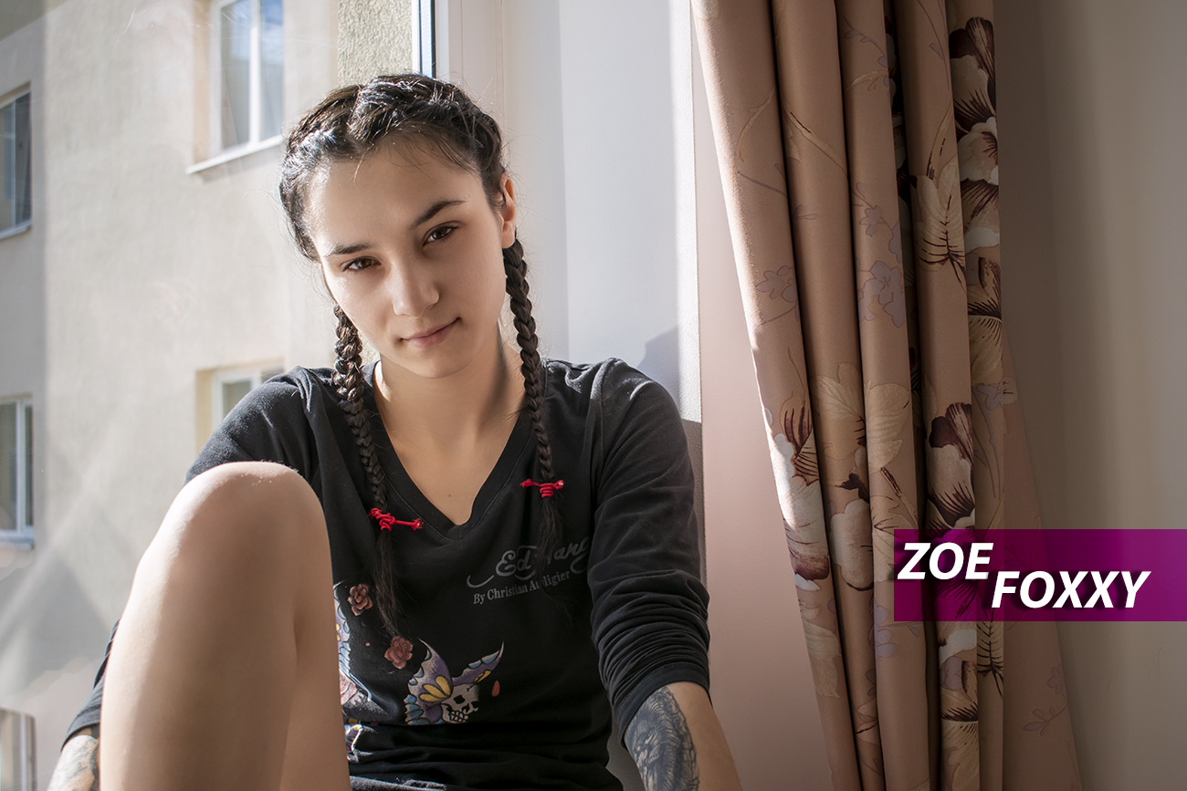 Zoe Foxxy's Missionary Tattoo Tale - VR HD Tits Video